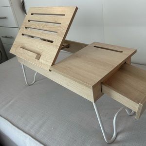Lap desk